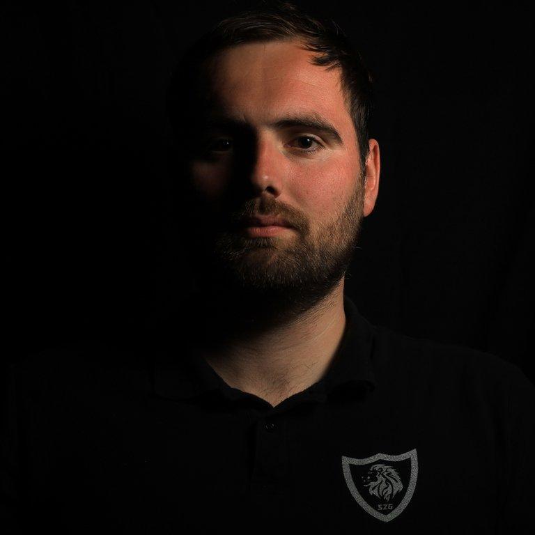 Dirk